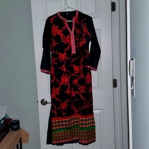 Medim black red kurta embroidery chiffon